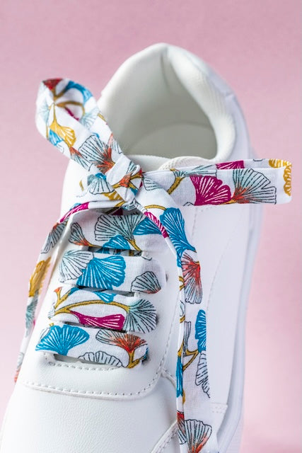 Lacets en tissu japonais ginkgo fait main par Pop Lacets en France.